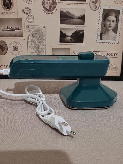Mini Steamer & Iron : Poratable and travel friendly